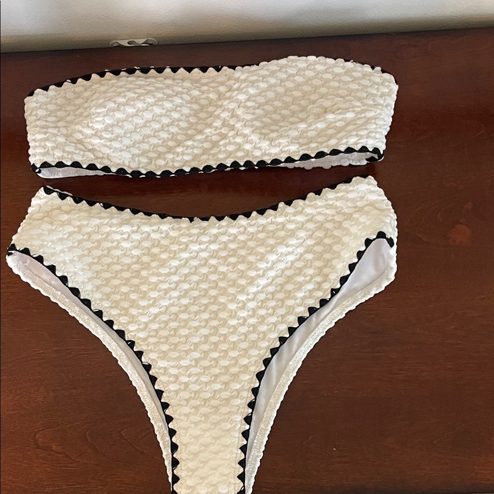 White Textured Strapless Bikini Set with Black Trim